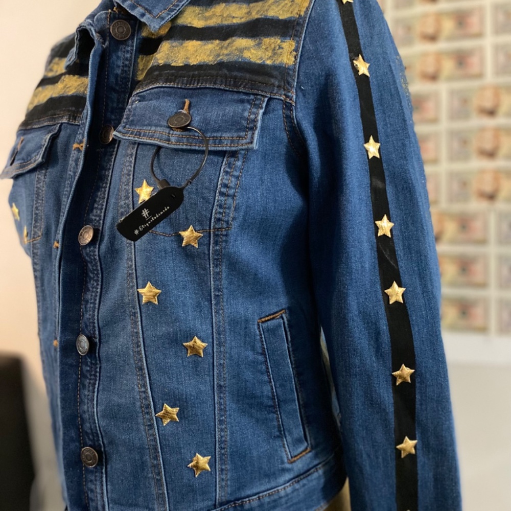 Star Jacket - Picture 2 of 4